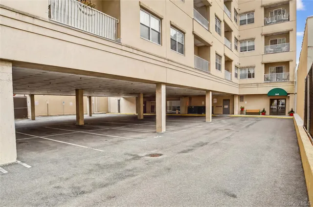 $3,000 | 543 Main Street, Unit 502, New Rochelle, NY 10801
