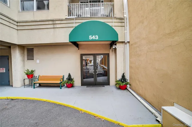 $3,000 | 543 Main Street, Unit 502, New Rochelle, NY 10801