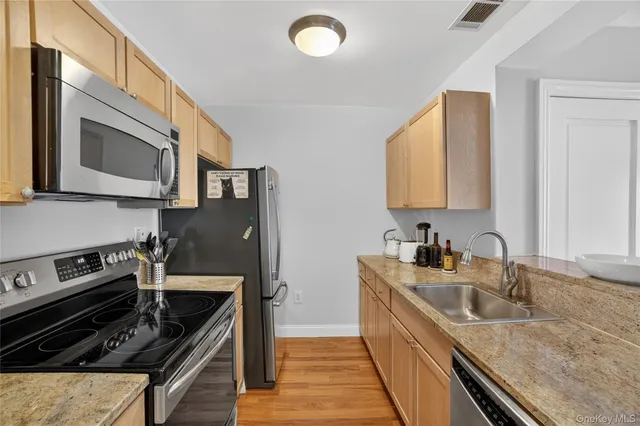 $3,000 | 543 Main Street, Unit 502, New Rochelle, NY 10801