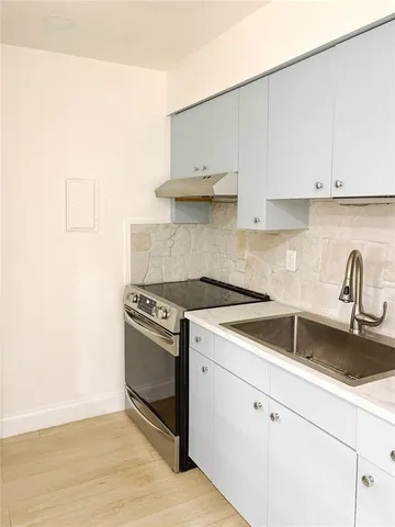 $1,395 | 708 Angelina Lane, Unit B, Lakeland, FL 33801