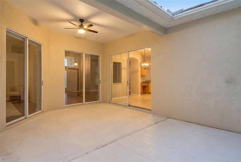 3209 Partridge Point Trail Valrico, FL 33596 - Photo 55 of 66 a view of an empty room with a bathroom