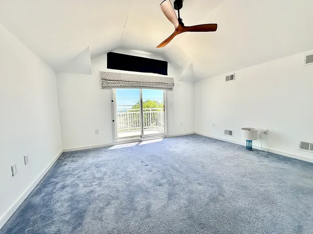 $4,000 | 481 Father Capodanno Boulevard, Unit N | South Beach
