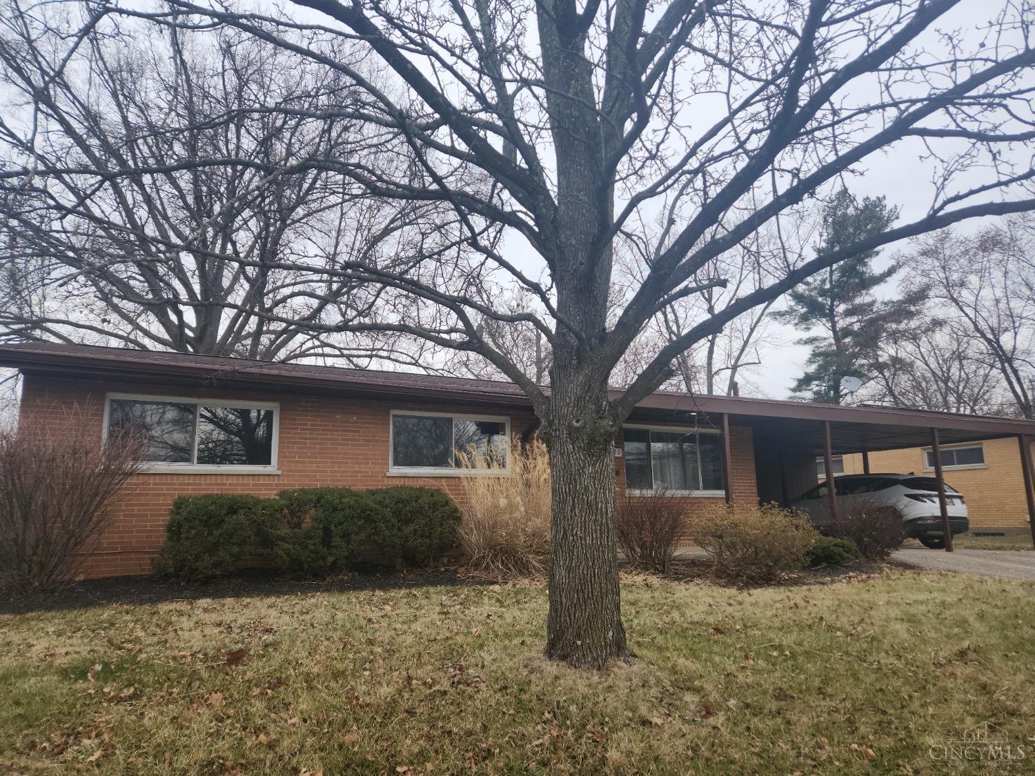 5420 Sidney Road Cincinnati, OH 45238 - Photo 1 of 17