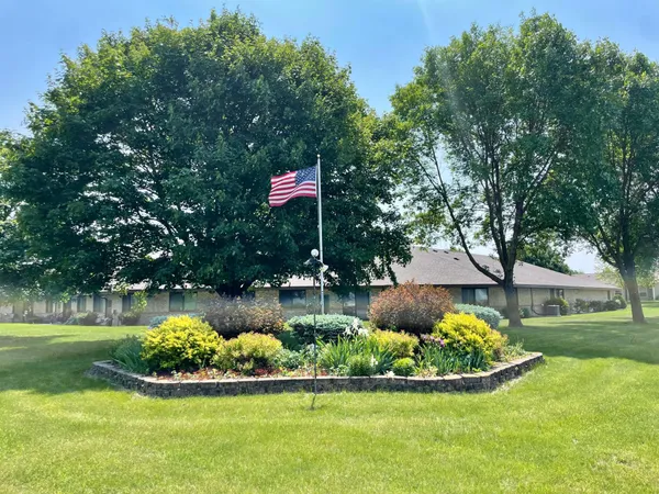 $74,900 | 401 South Co Road 5, Unit 102, Springfield, MN 56087