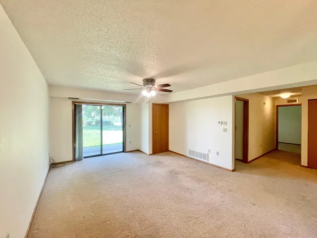 $74,900 | 401 South Co Road 5, Unit 102, Springfield, MN 56087