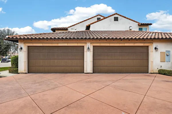 $1,852,700 | 2564 East Sarazen Avenue, Fresno, CA 93730