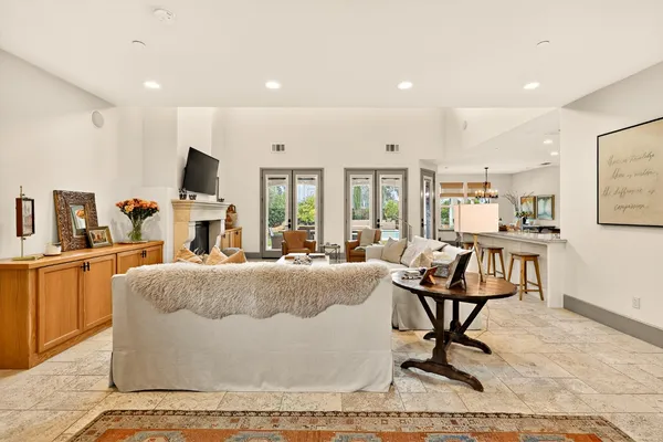 $1,852,700 | 2564 East Sarazen Avenue, Fresno, CA 93730