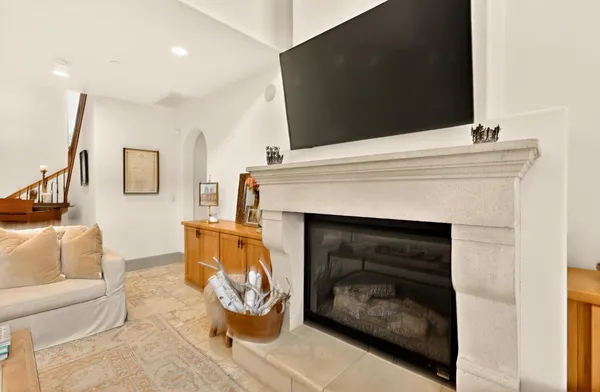 $1,852,700 | 2564 East Sarazen Avenue, Fresno, CA 93730