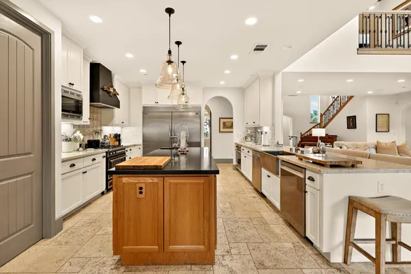 $1,852,700 | 2564 East Sarazen Avenue, Fresno, CA 93730