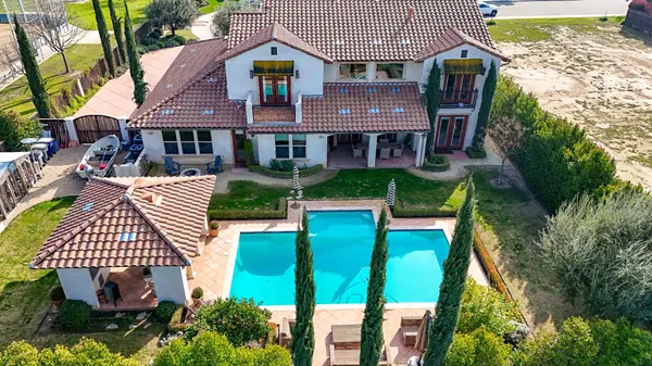 $1,852,700 | 2564 East Sarazen Avenue, Fresno, CA 93730
