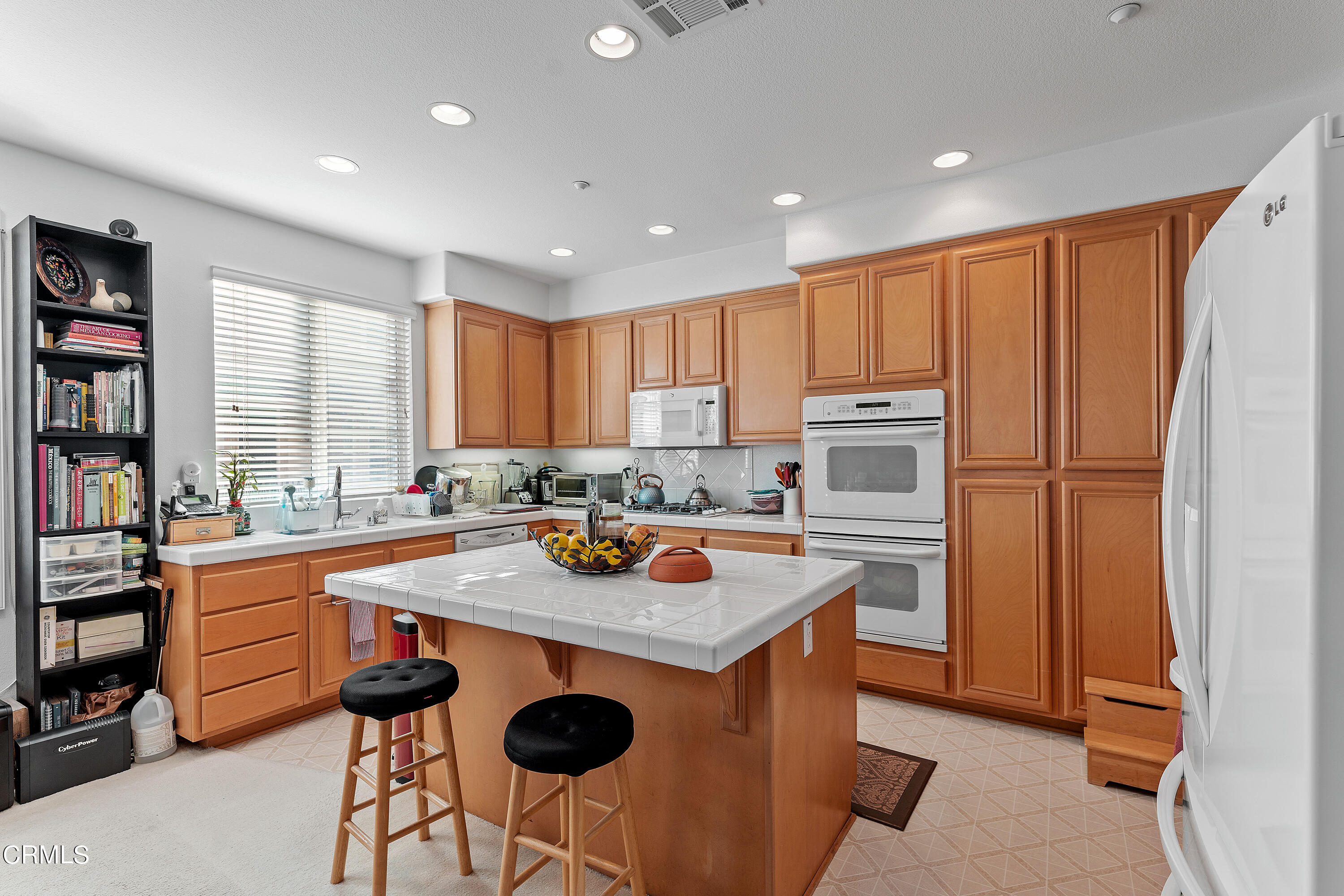 1231 Bayside Circle Oxnard, CA 93035 - Photo 27 of 34 1231 Bayside Cir MLS-12