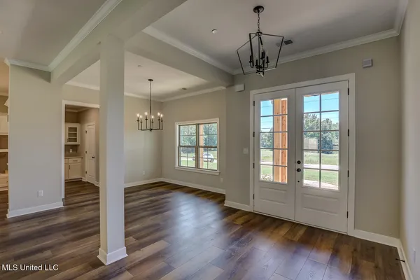 $569,900 | 1528 Tributary Drive, Hernando, MS 38632