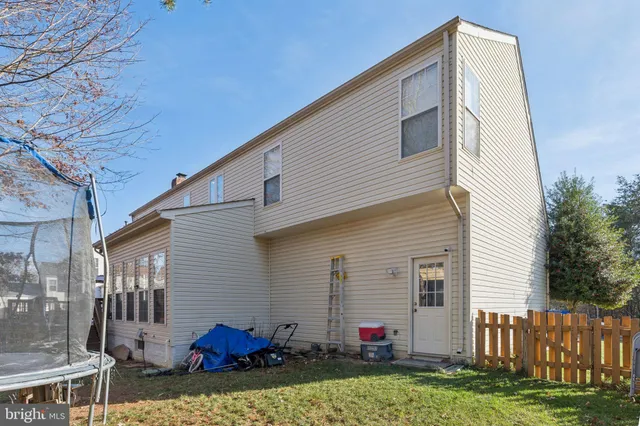 $768,999 | 13044 Lupine Turn, Woodbridge, VA 22192