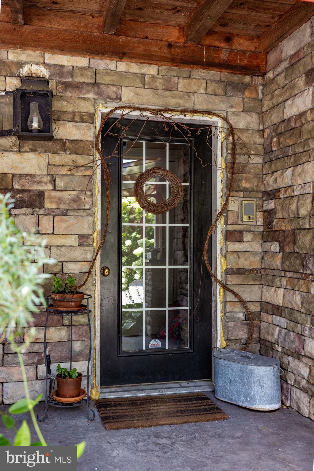 688 Sylvan Dell Road Williamsport, PA 17702 - Photo 3 of 73