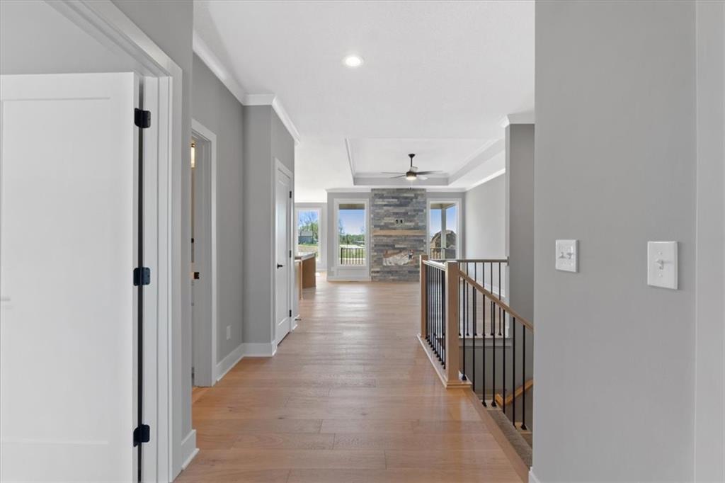 25029 West 94th Terrace Lenexa, KS 66227 - Photo 2 of 42