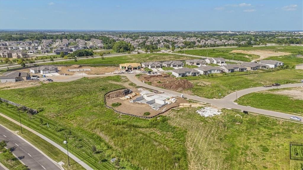 25029 West 94th Terrace Lenexa, KS 66227 - Photo 41 of 42