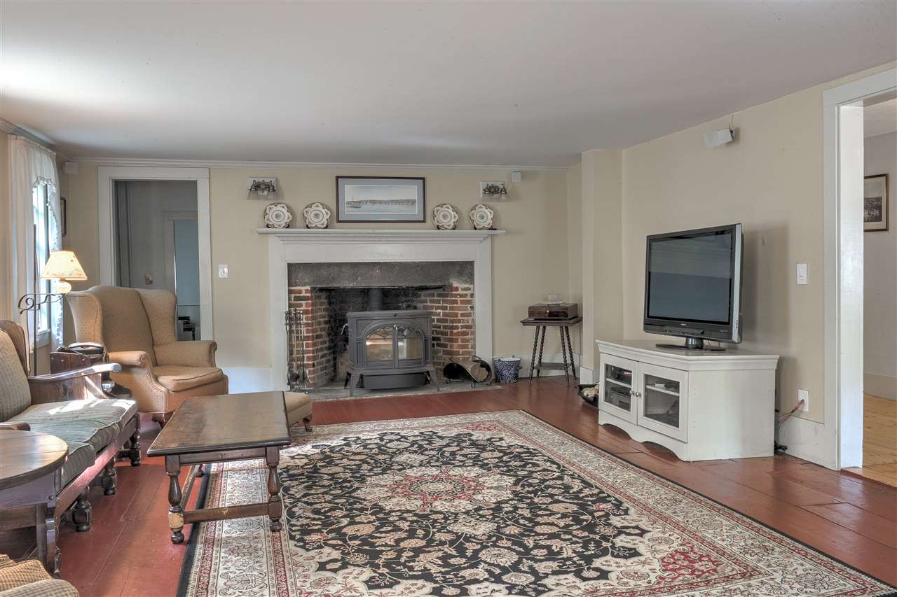50 Upper Troy Road Fitzwilliam, NH 03447 - Photo 6 of 40