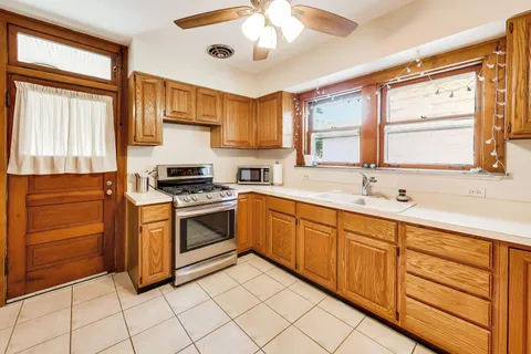 $375,000 | 934 Circle Avenue, Forest Park, IL 60130