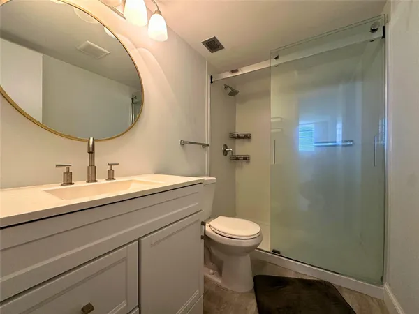 $1,725 | 2420 DC Country Club Boulevard, Unit 306, Deerfield Beach, FL 33442