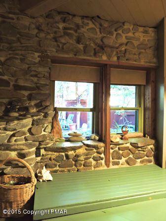 498 Grange Road Mount Pocono, PA 18344 - Photo 18 of 39 Stone Walls