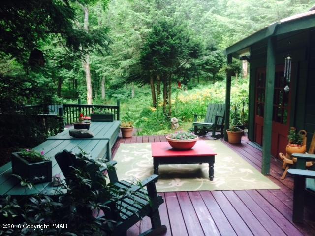 498 Grange Road Mount Pocono, PA 18344 - Photo 33 of 39 Deck