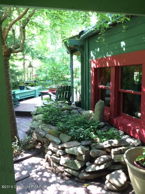 498 Grange Road Mount Pocono, PA 18344 - Photo 35 of 39 Stone Wall Landscaping