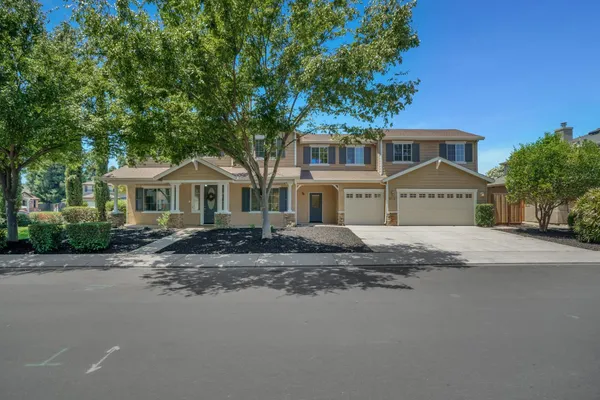 $799,000 | 4101 Rose Parade, Modesto, CA 95357