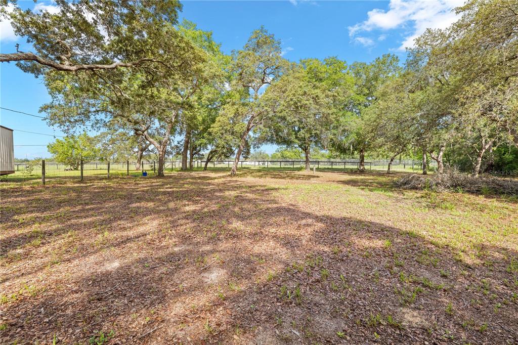 8378 Grove Road Brooksville, FL 34613 - Photo 33 of 70
