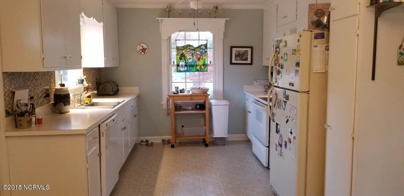 2504 Buckingham Road Northwest Wilson, NC 27896 - Photo 5 of 9 4 Kitchen