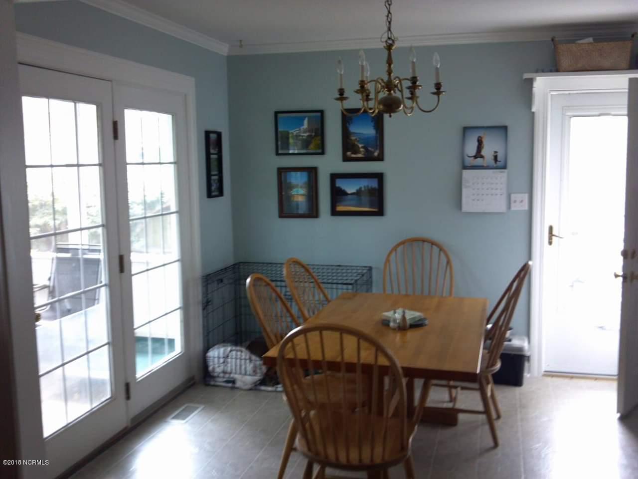 2504 Buckingham Road Northwest Wilson, NC 27896 - Photo 6 of 9 5 Dining Area