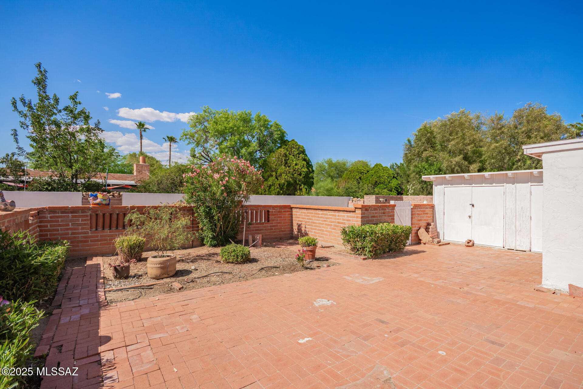434 South Vista Del Rio Green Valley, AZ 85614 - Photo 23 of 50