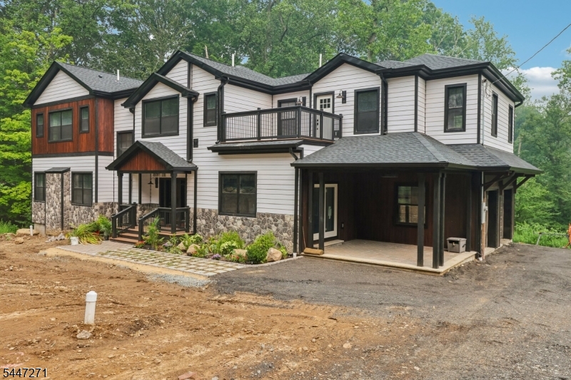 49 Northwood Road Hopatcong, NJ 07849 - Photo 2 of 35