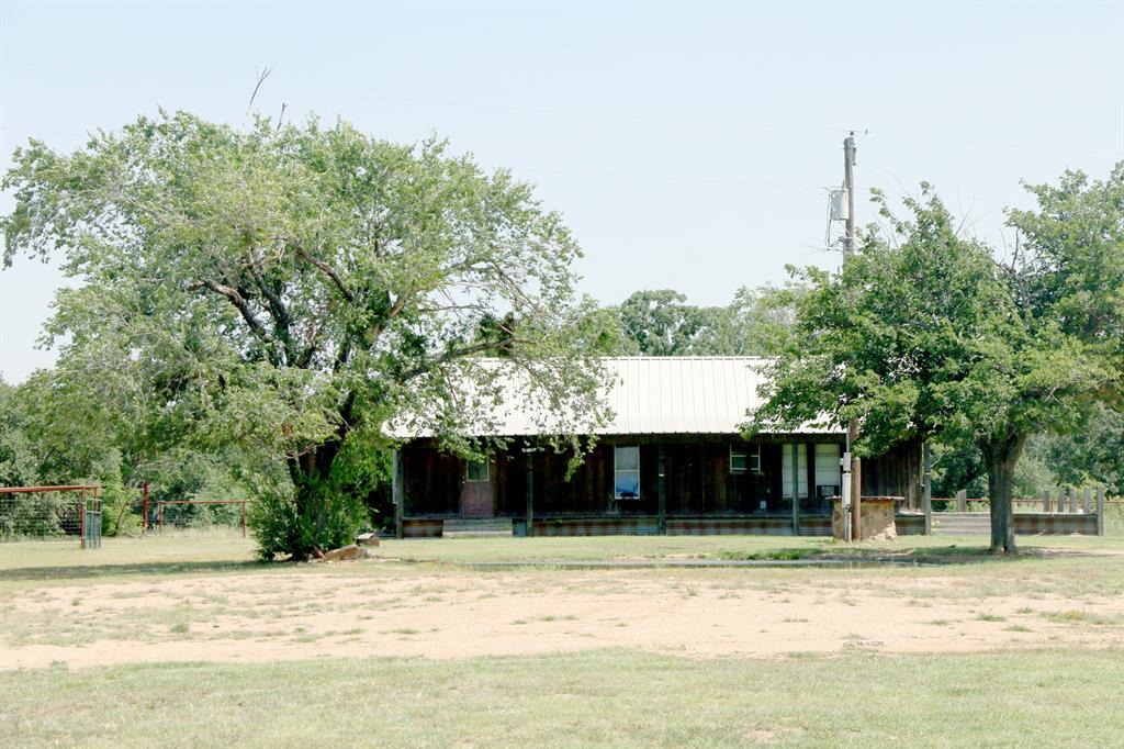 117 County Road 485 Ranger, TX 76470 - Photo 5 of 40