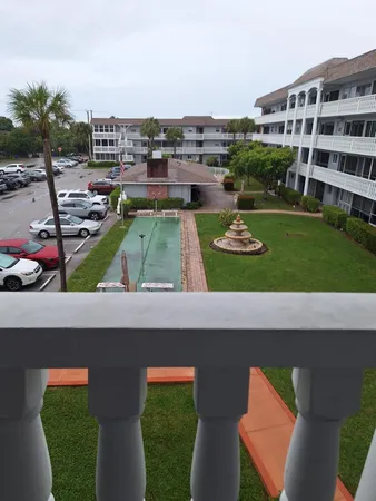 $2,400 | 1971 Southeast 5th Court, Unit 303E, Pompano Beach, FL 33060