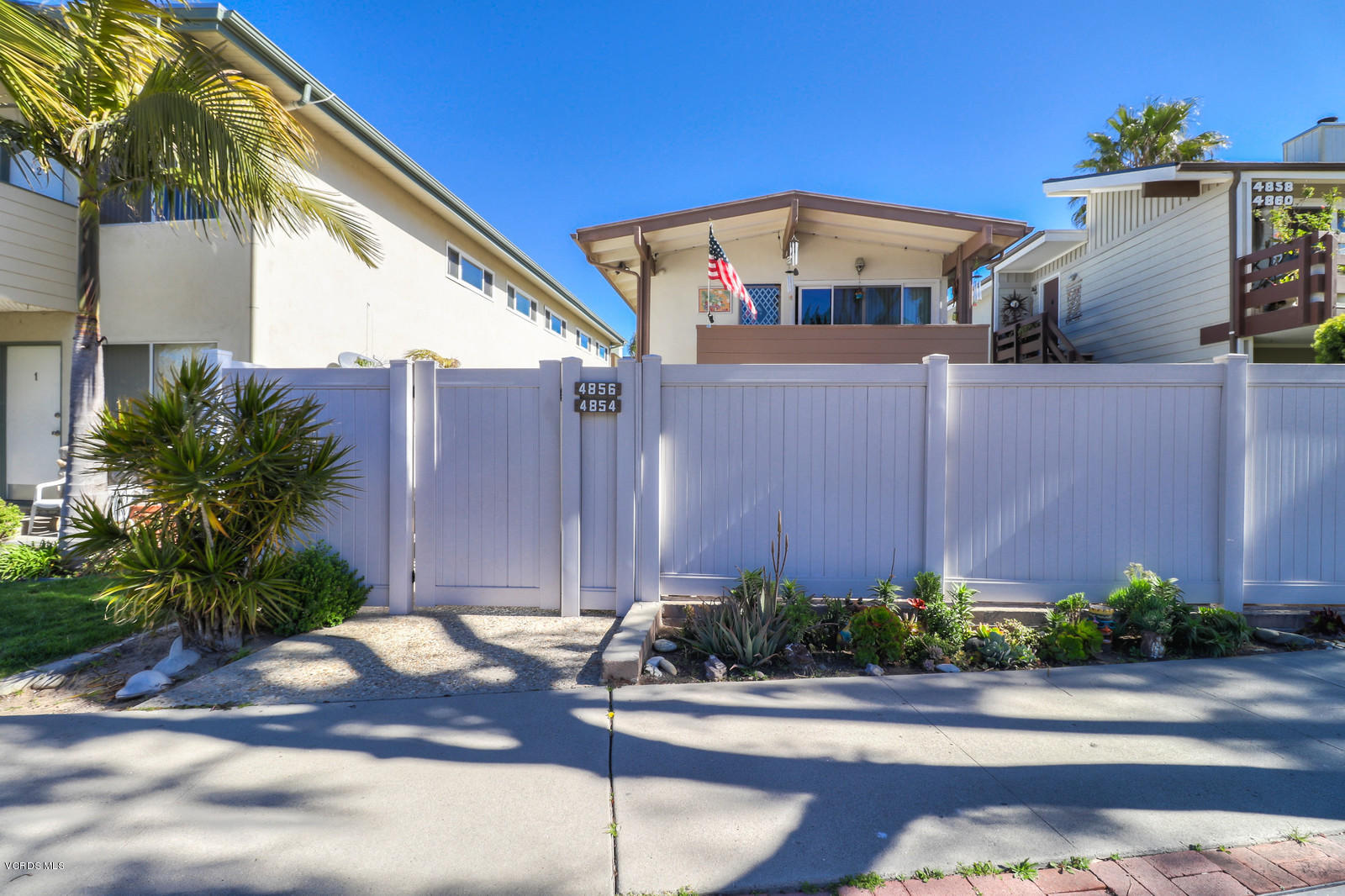 4854 Sandyland Road Carpinteria, CA 93013 - Photo 1 of 52 01_F84854_Sandyland_Rd1_mls