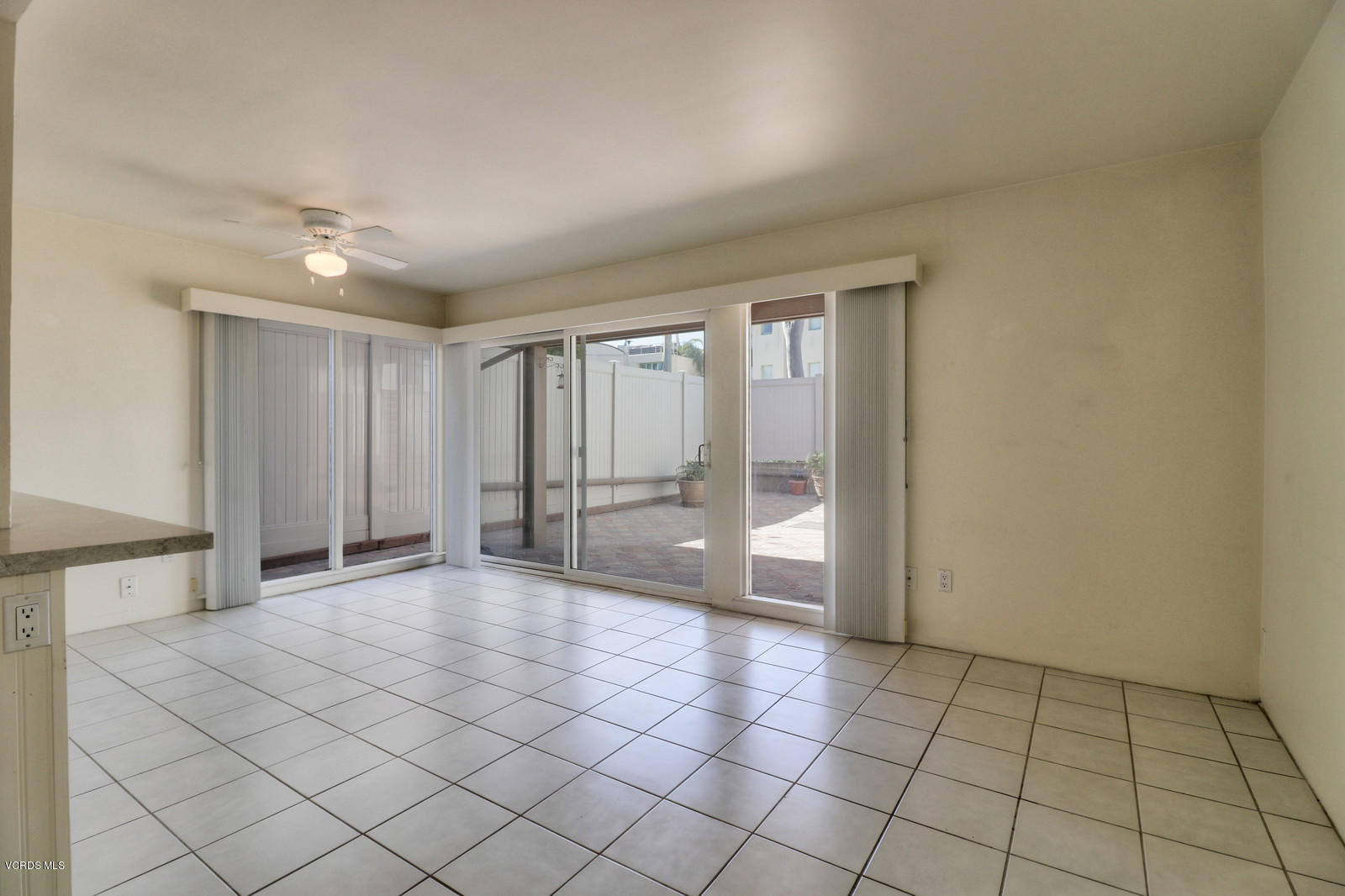 4854 Sandyland Road Carpinteria, CA 93013 - Photo 14 of 52 15_F84854_Sandyland_Rd15_mls