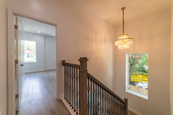 $3,000 | 6911 South Kimbark Avenue, Unit 1, Chicago, IL 60637