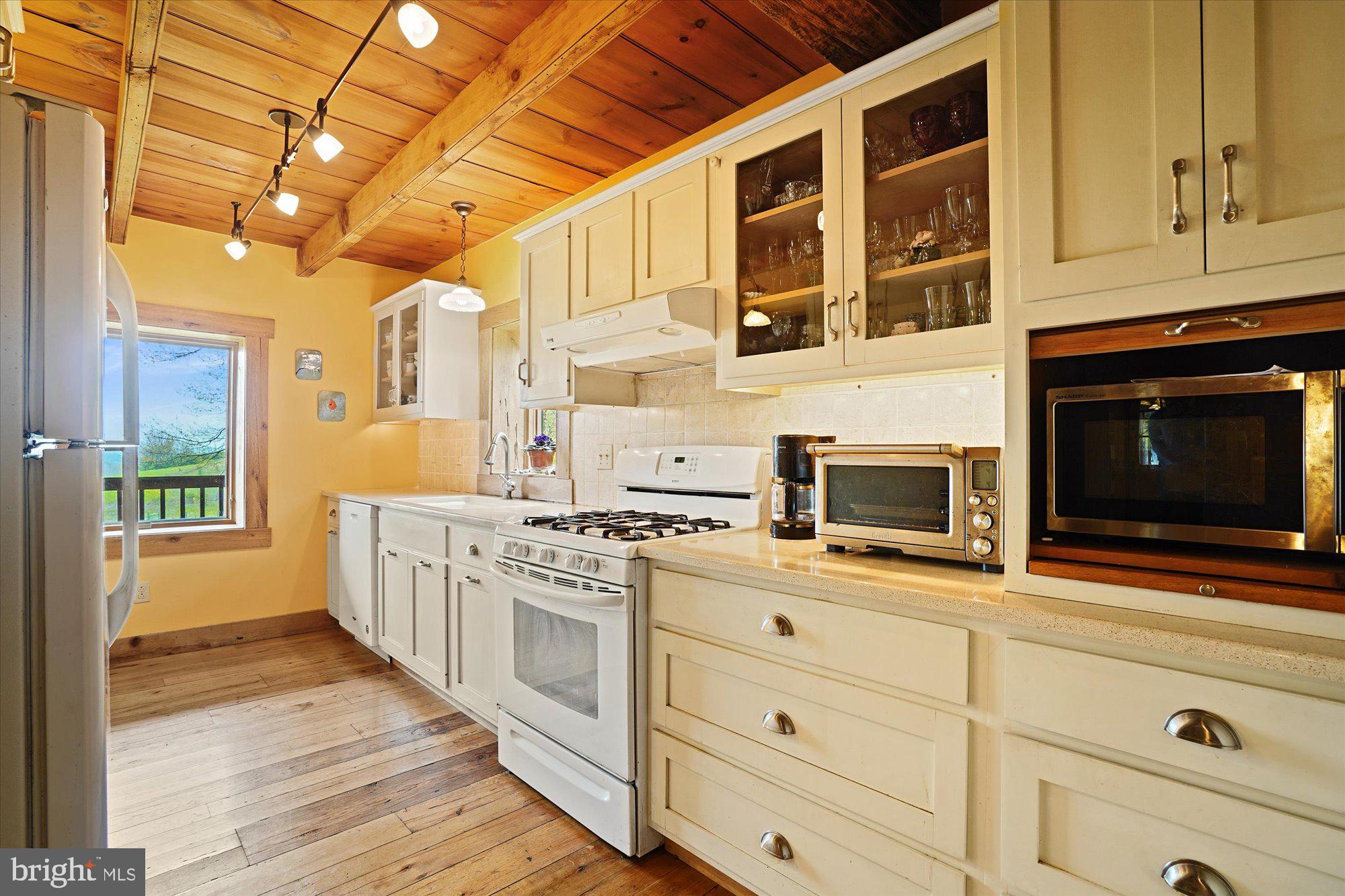 137B Fort Road Bernville, PA 19506 - Photo 10 of 50 Gallery Image 10
