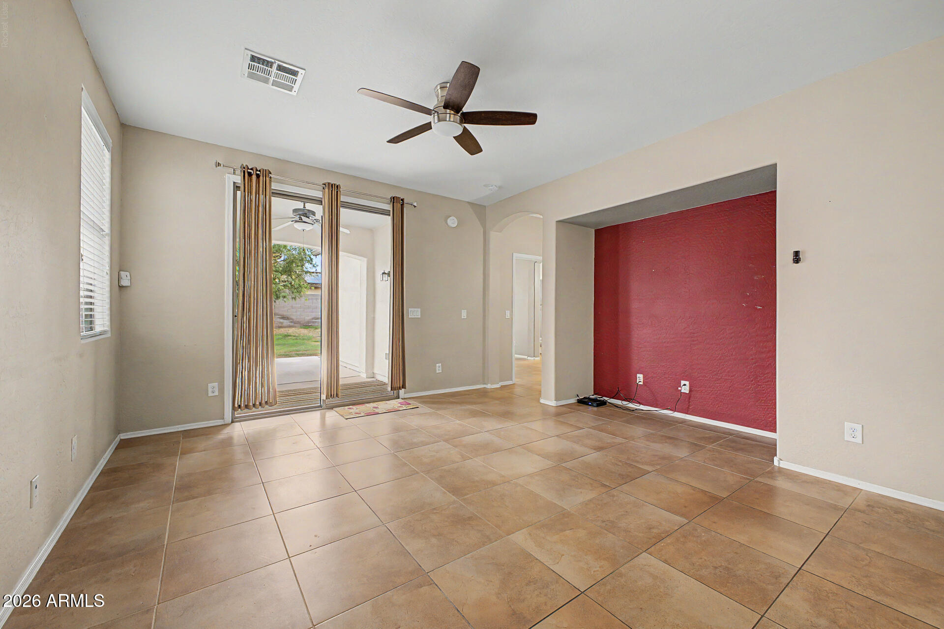 15352 West Wethersfield Road Surprise, AZ 85379 - Photo 8 of 30 09 - Wethersfield 15352
