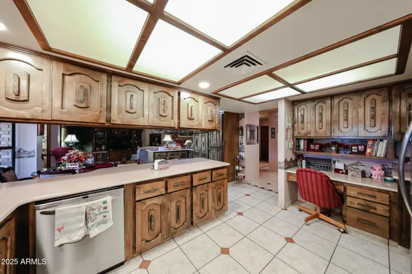 $875,000 | 1322 West Aster Drive, Phoenix, AZ 85029