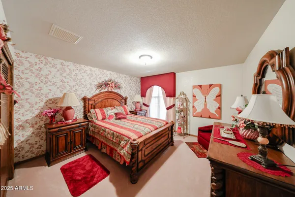 $875,000 | 1322 West Aster Drive, Phoenix, AZ 85029