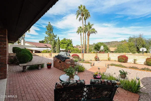 $875,000 | 1322 West Aster Drive, Phoenix, AZ 85029