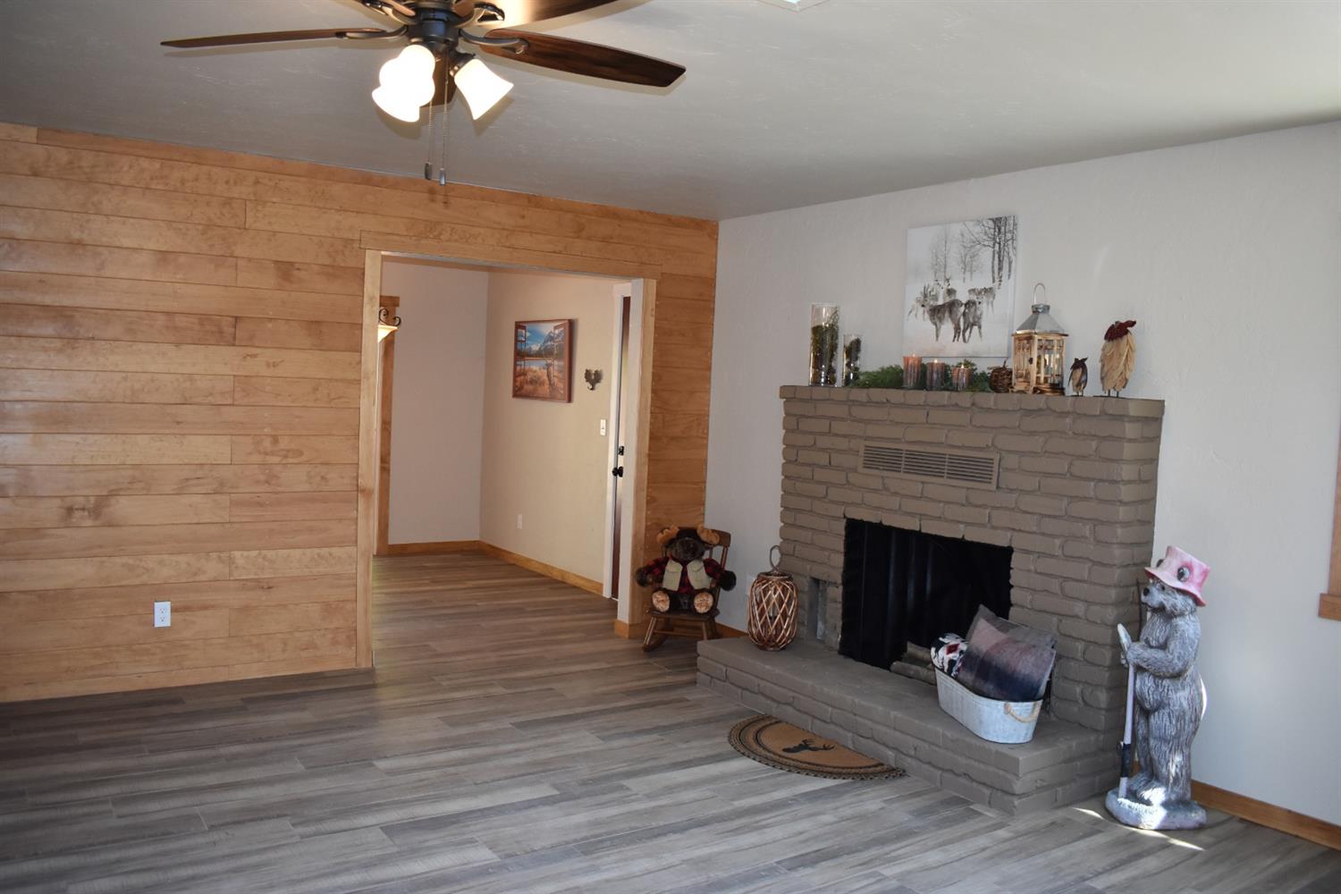 42479 Buckeye Road Oakhurst, CA 93644 - Photo 21 of 37 Gallery Image 21
