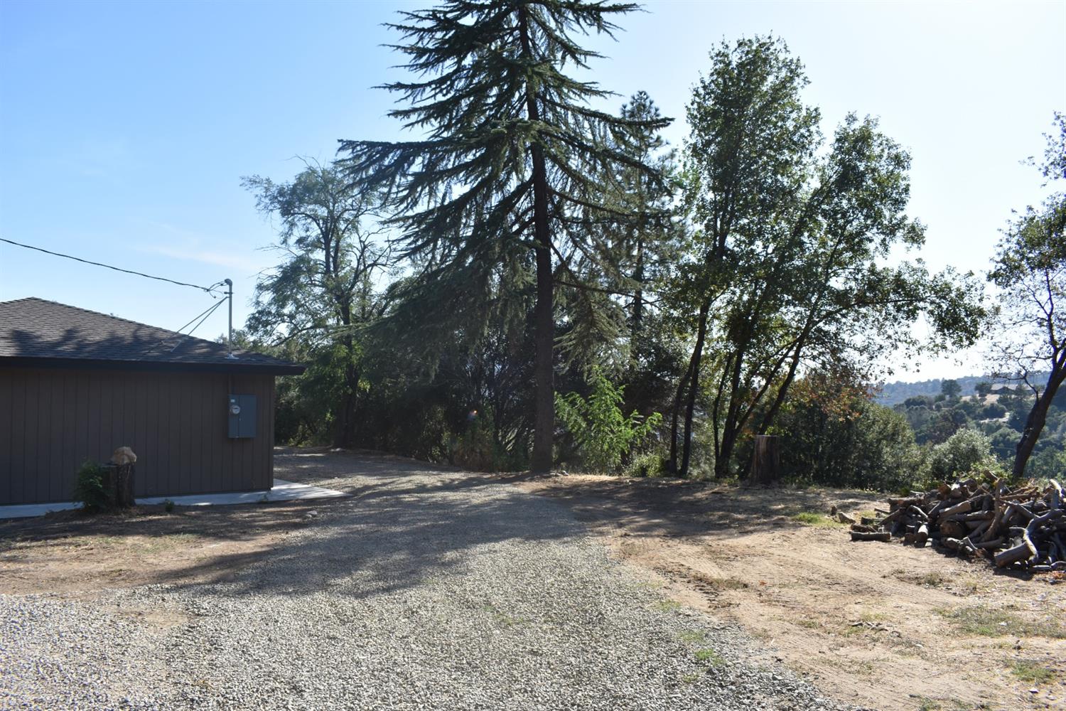 42479 Buckeye Road Oakhurst, CA 93644 - Photo 34 of 37 Gallery Image 34