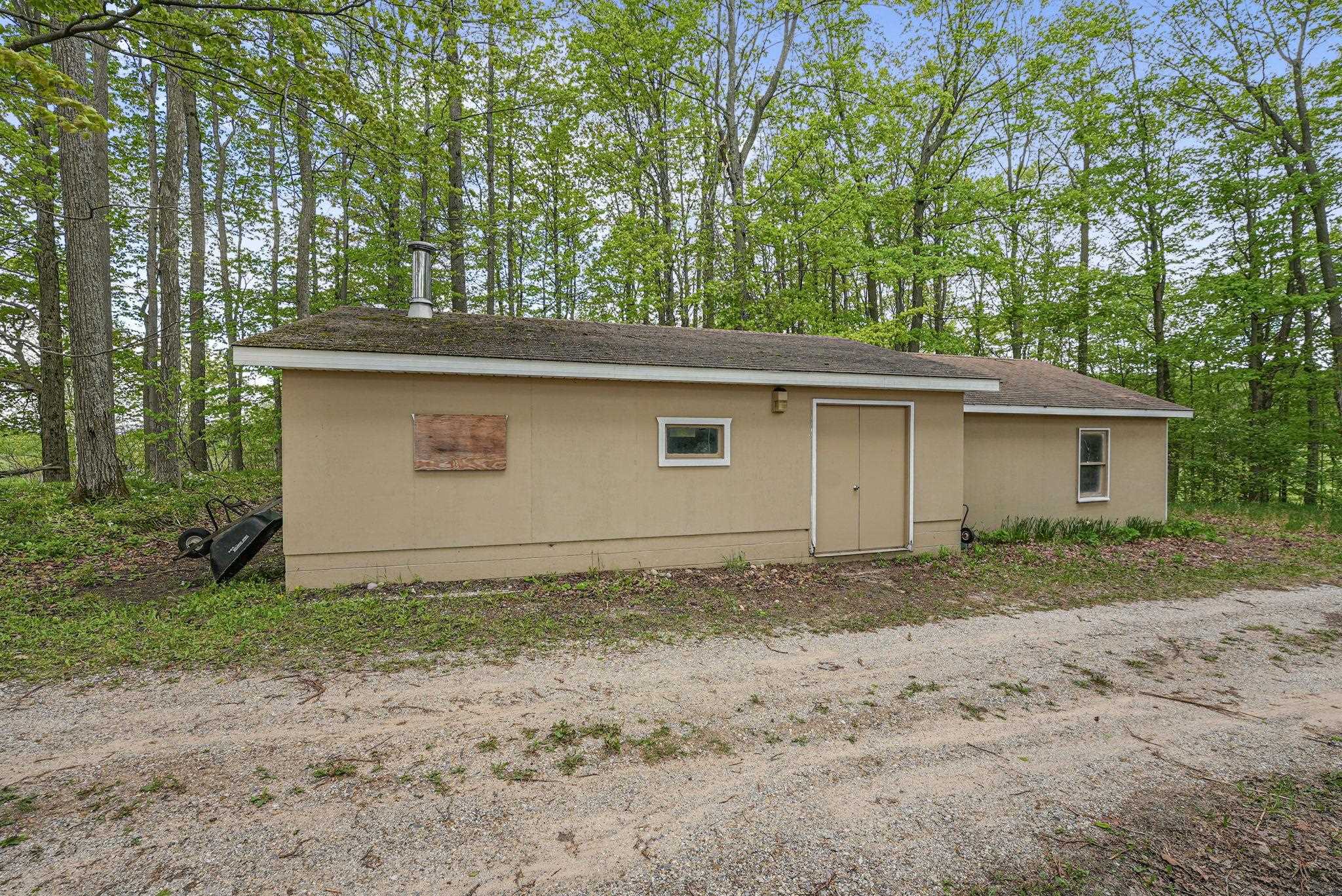 11519 21 Mile Road Tustin, MI 49688 - Photo 39 of 57 Gallery Image 39