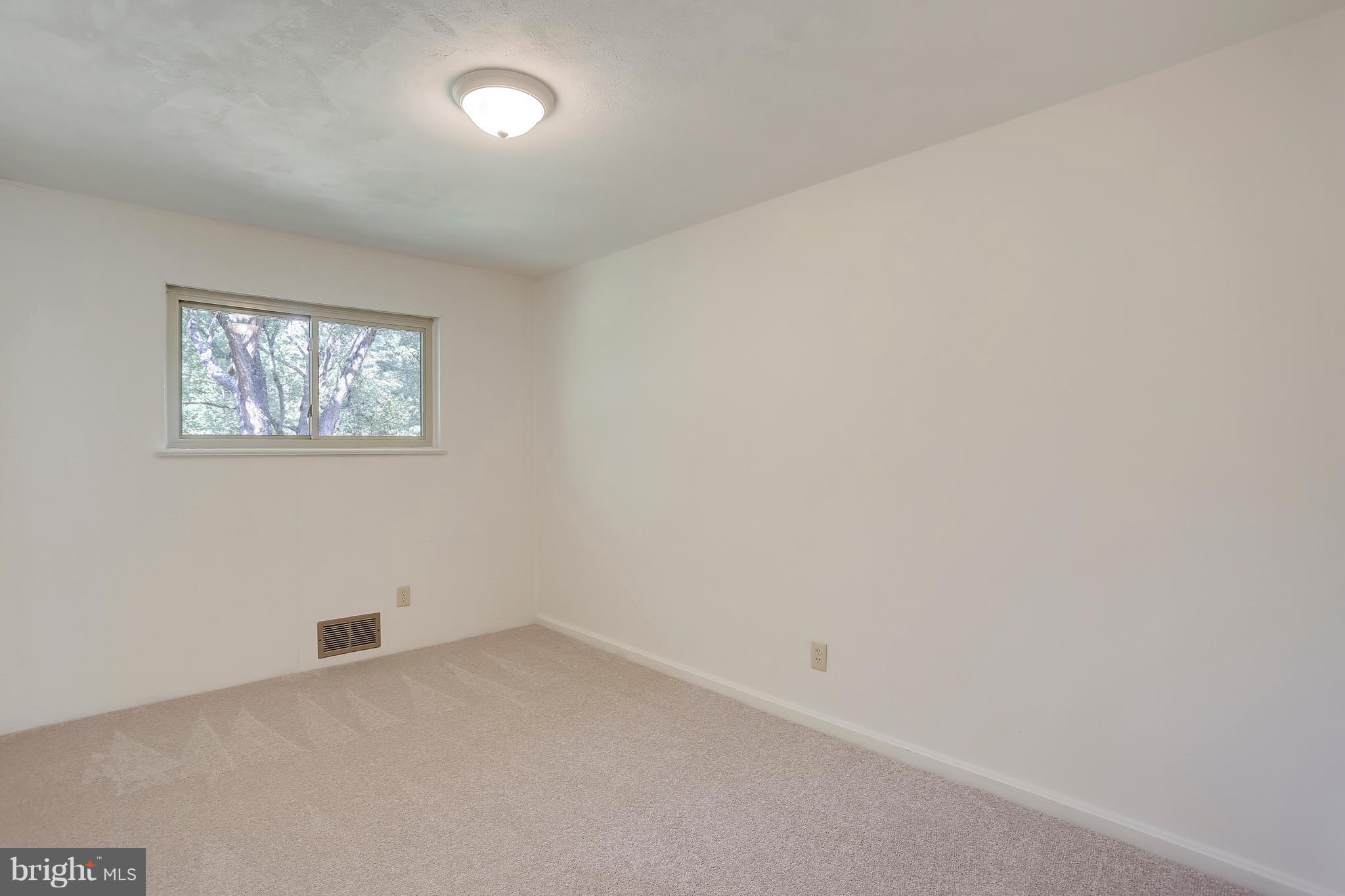 14820 Harold Road Silver Spring, MD 20905 - Photo 19 of 30 Bedroom #3 New Carpet + Fresh Paint
