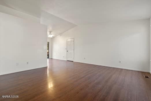 3140 Chubasco Way Carson City, NV 89701 - Photo 9 of 32 large-019bdc5b-f07e-70d6-80a7-776ff8da86