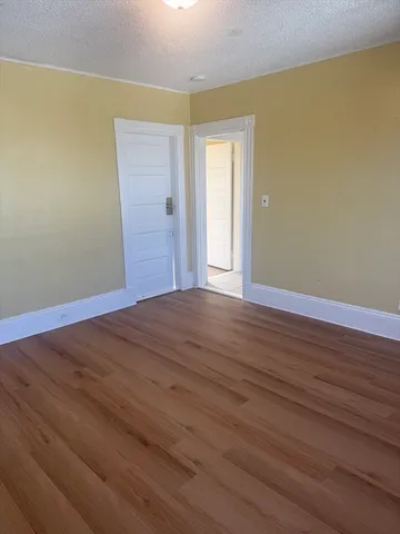 $2,500 | 52-54 Margin Street, Unit 4, Lawrence, MA 01841