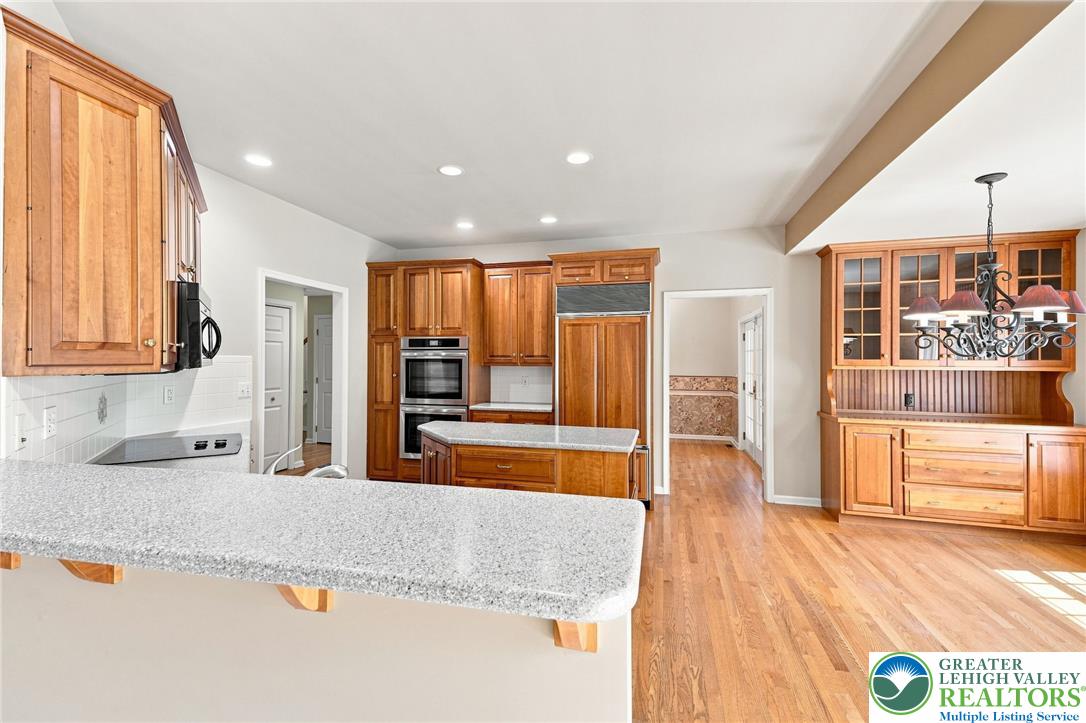 1572 Surrey Road Bethlehem, PA 18015 - Photo 12 of 45 Gallery Image 12
