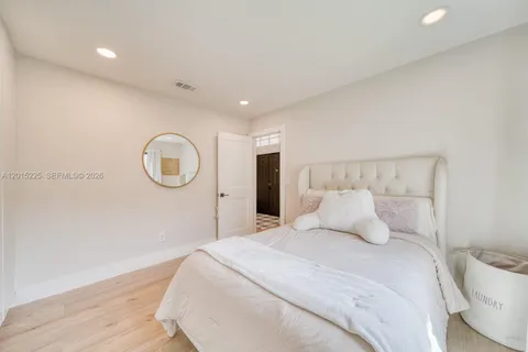 $785,000 | 77 Gables Boulevard, Weston, FL 33326